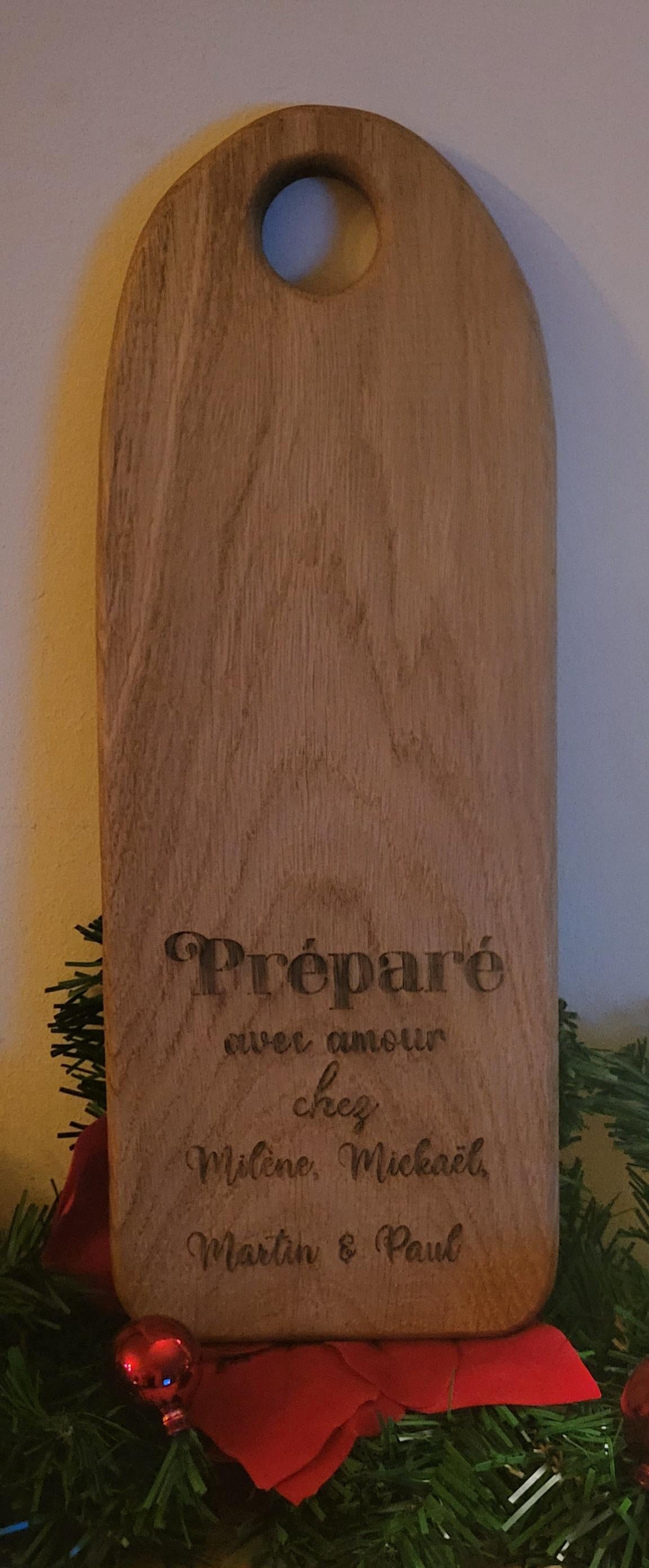 Planche en chêne gravée