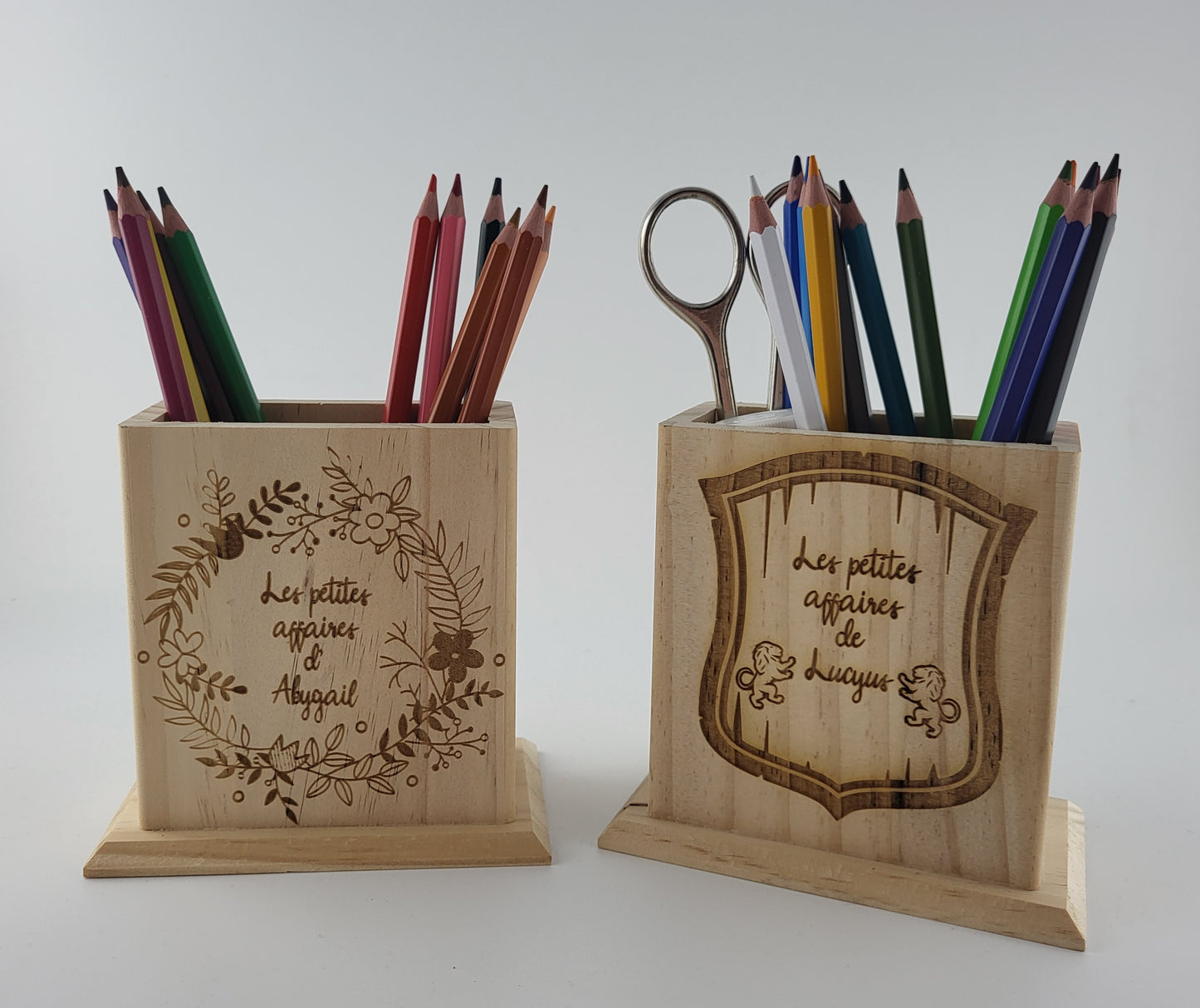 Porte crayons en pin