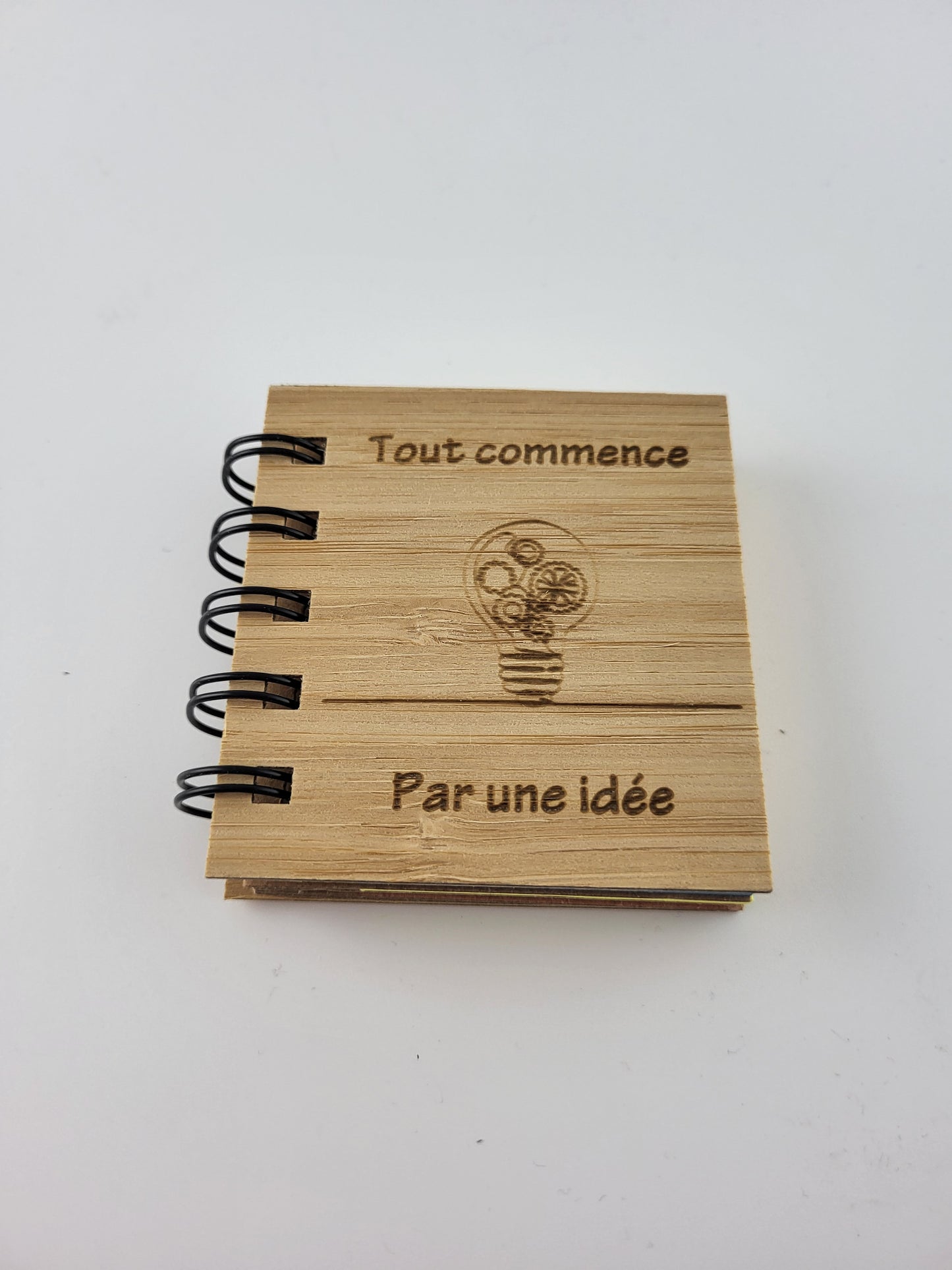 Petit bloc notes à notes autocollantes